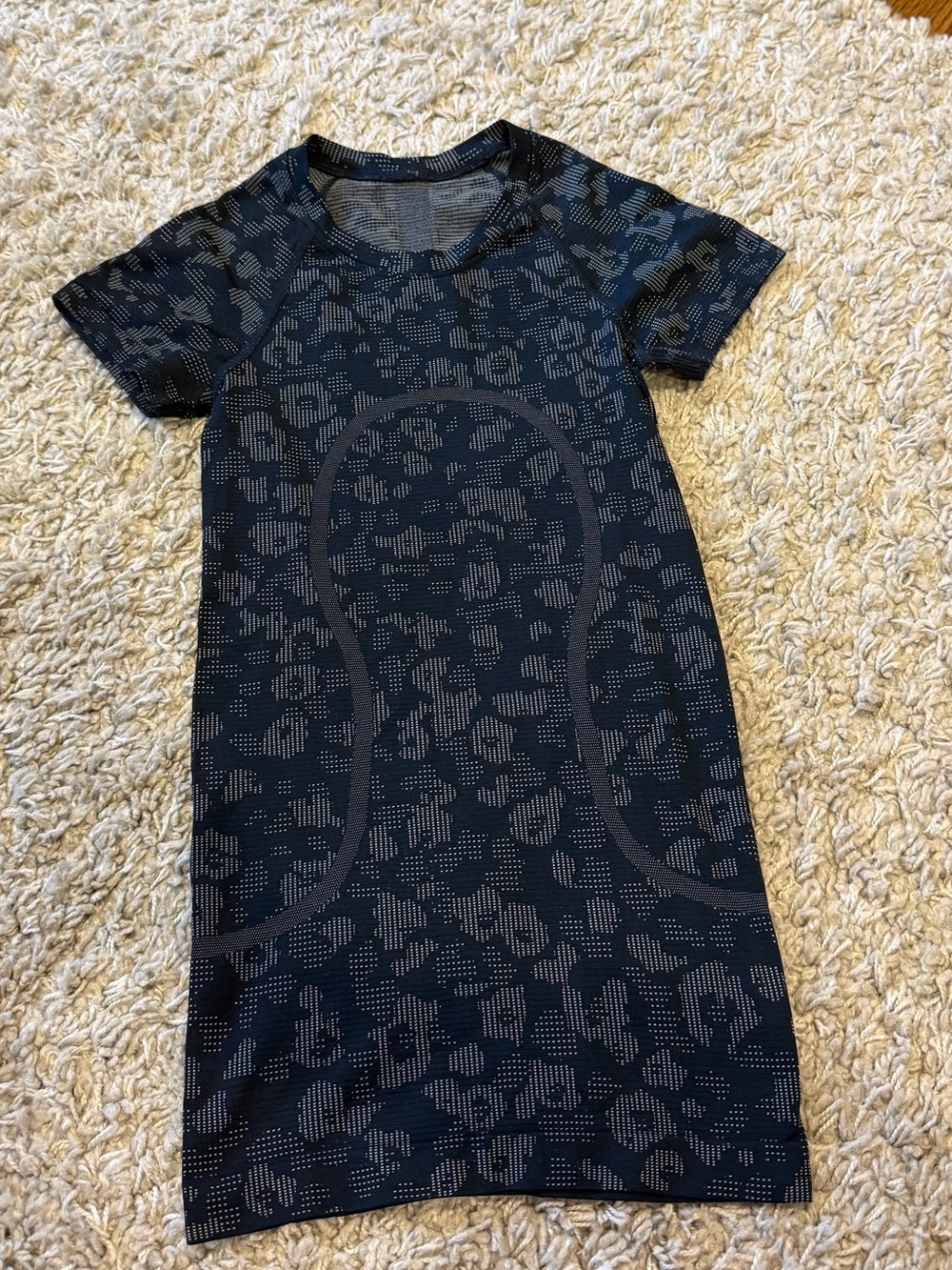 Lululemon Swiftly Leopard print top